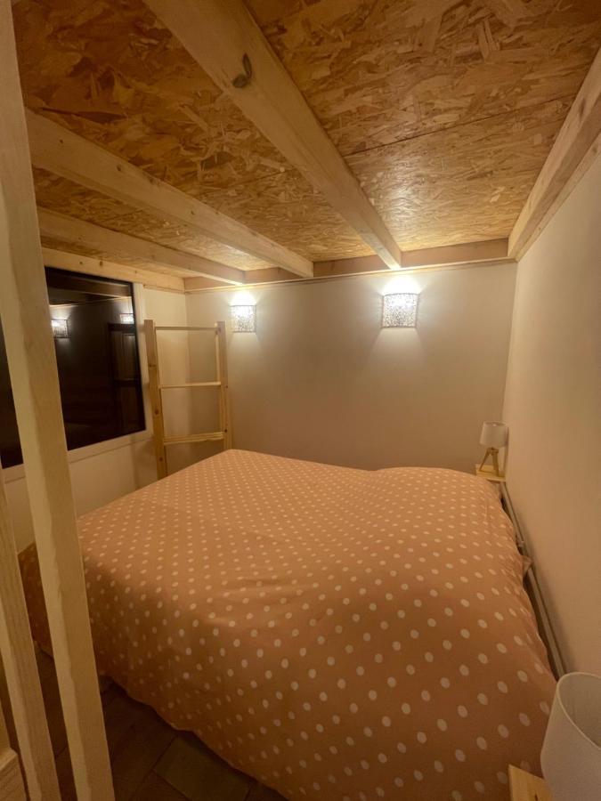 Chalet Cocoon Laroque  Exterior photo