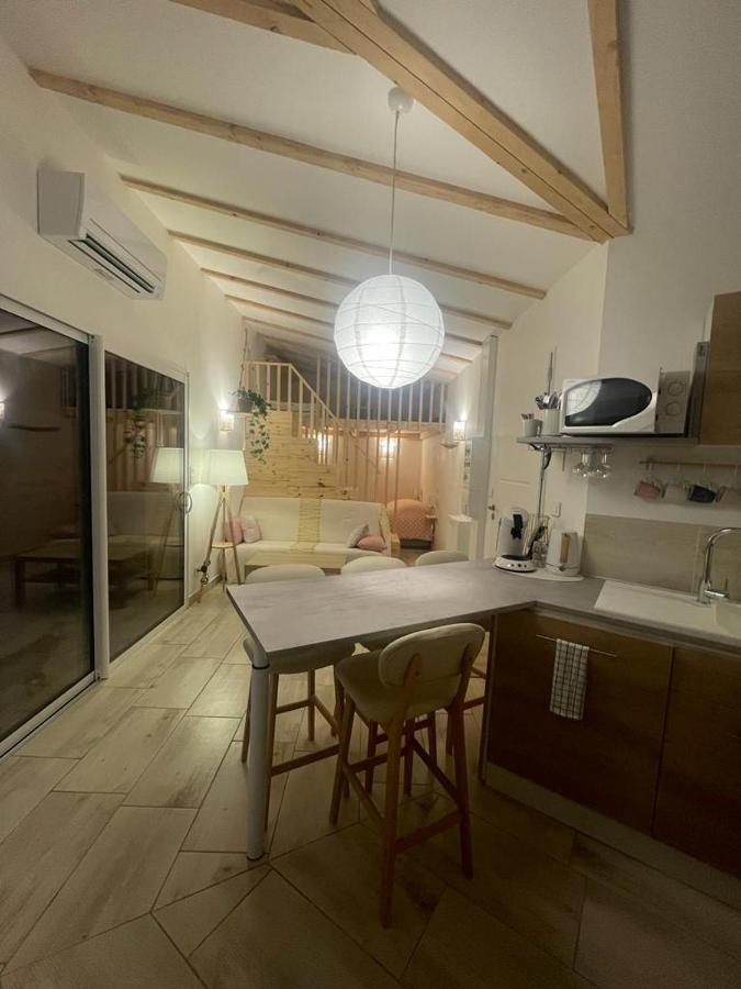 Chalet Cocoon Laroque  Exterior photo